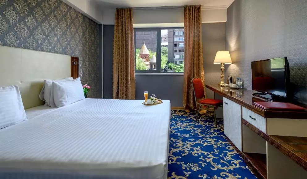 هتل رویال پلازا ایروان